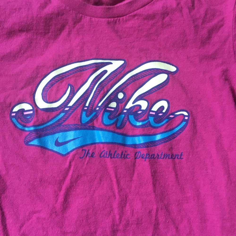 Nike tee - Picture 2 of 2